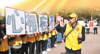 这么多年吃的都是冰冻带鱼,为何买不到活的?渔民:活的你吃不起-专业问答网站,提供精准答案
